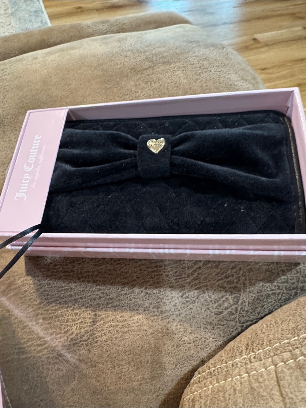Juicy Couture Black Quilted Velvet Bow Zip Wallet with Gold Heart